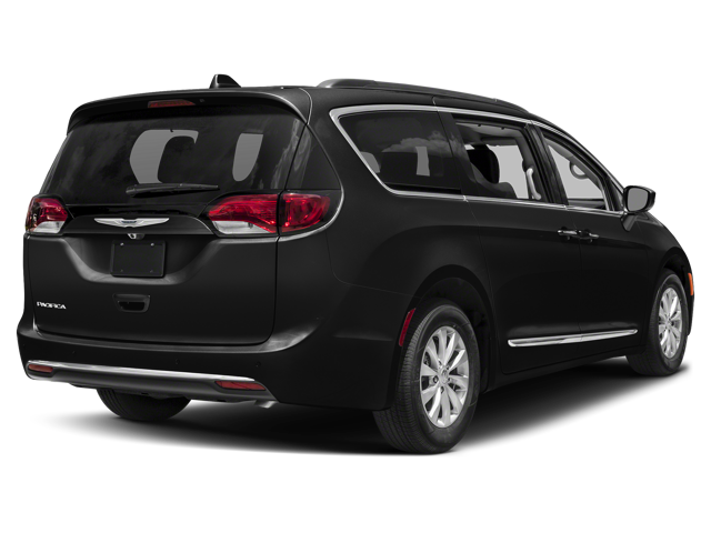 Used 2018 Chrysler Pacifica Touring L with VIN 2C4RC1BG9JR257292 for sale in Oshkosh, WI
