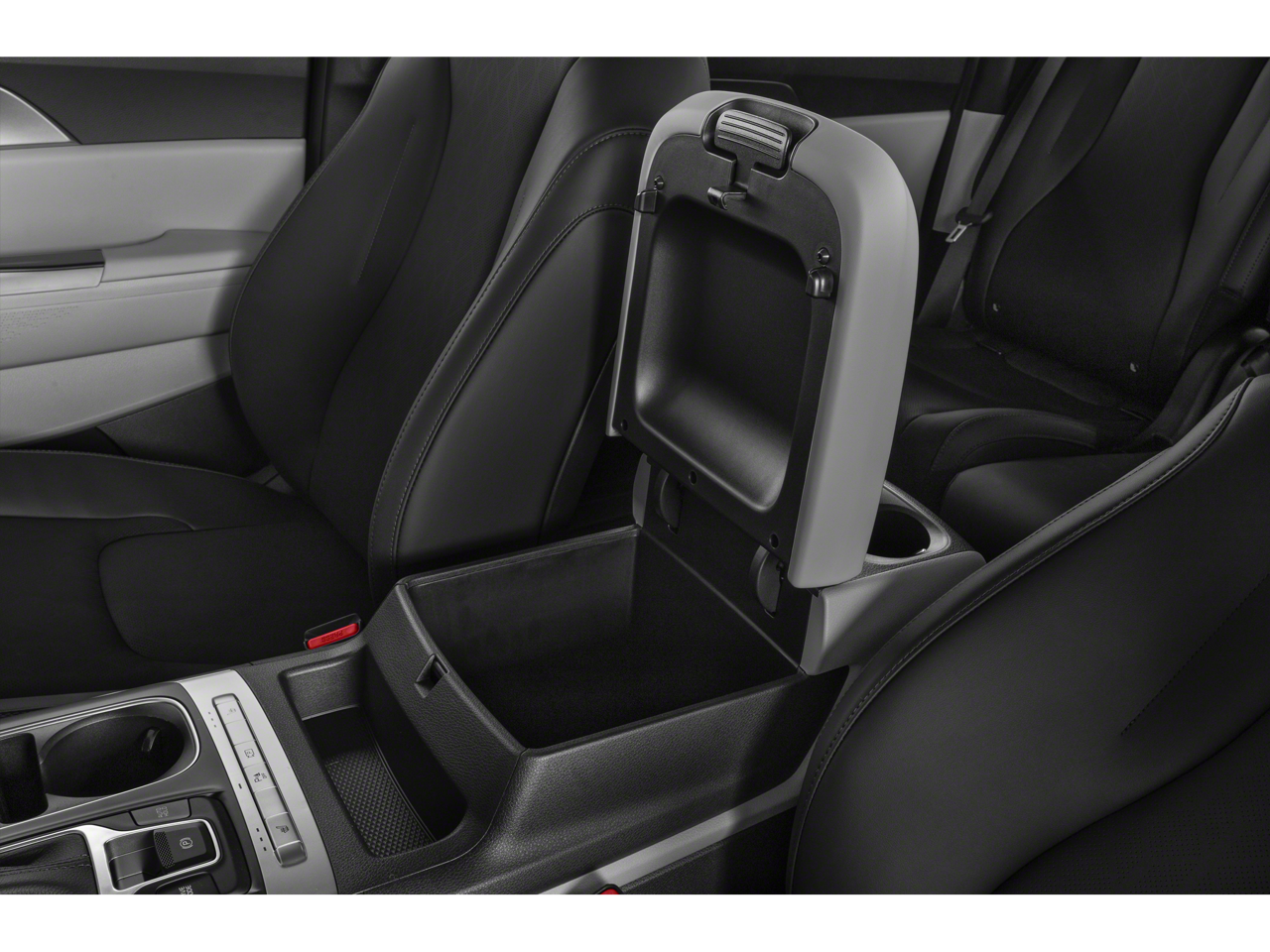 2023 Kia Carnival LX FWD