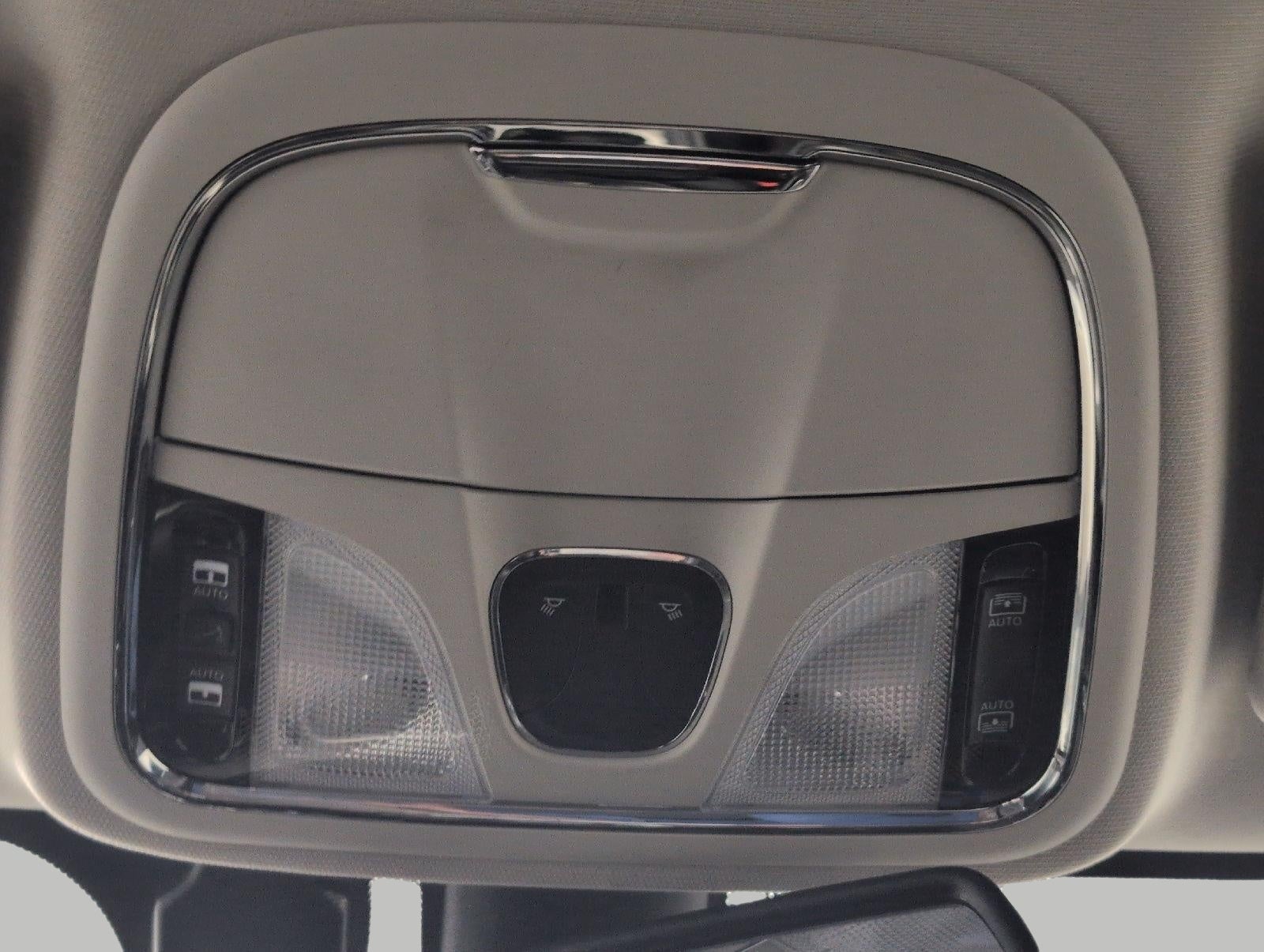 2014 Jeep Cherokee 4WD 4dr Trailhawk
