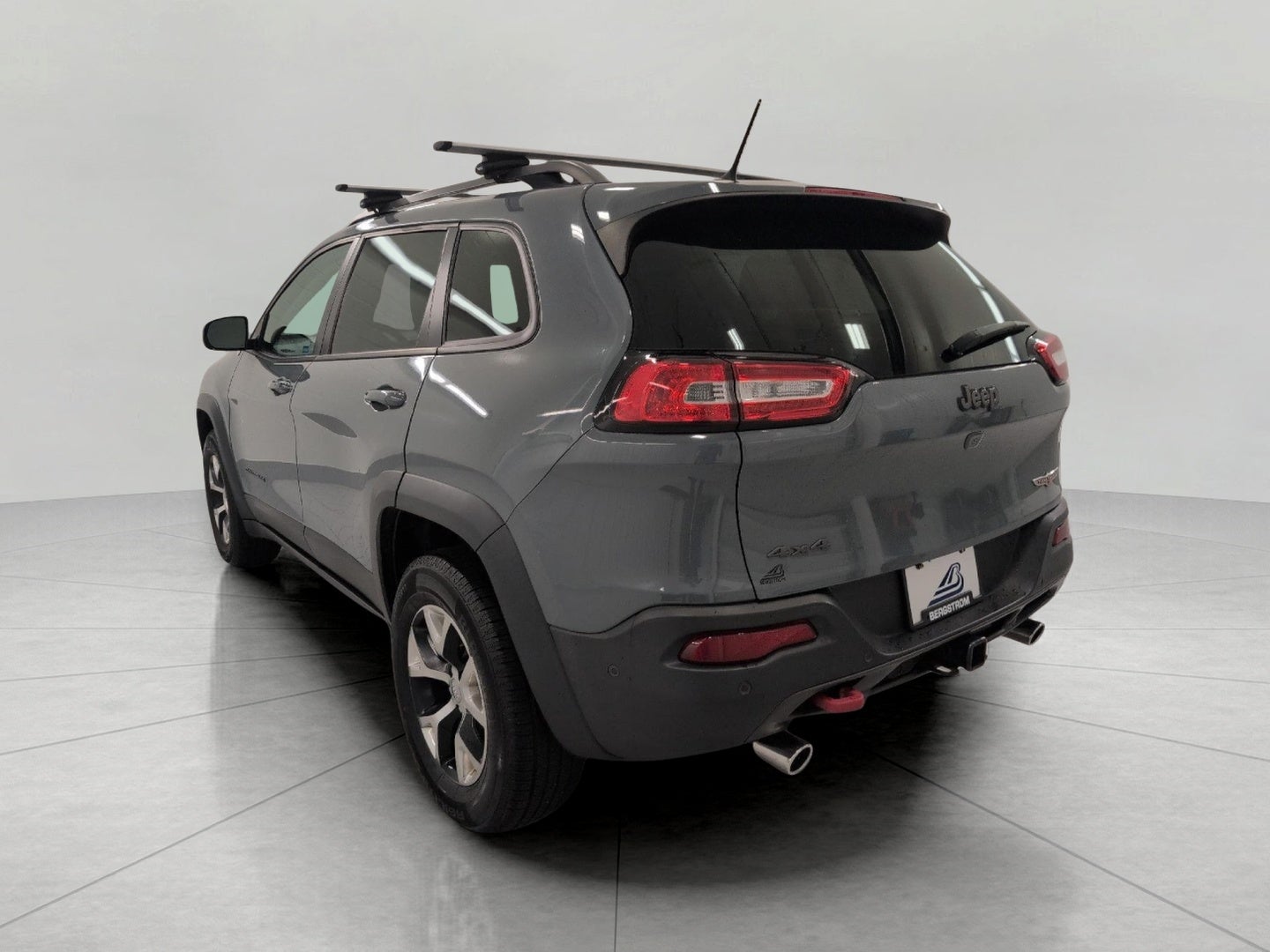 2014 Jeep Cherokee 4WD 4dr Trailhawk