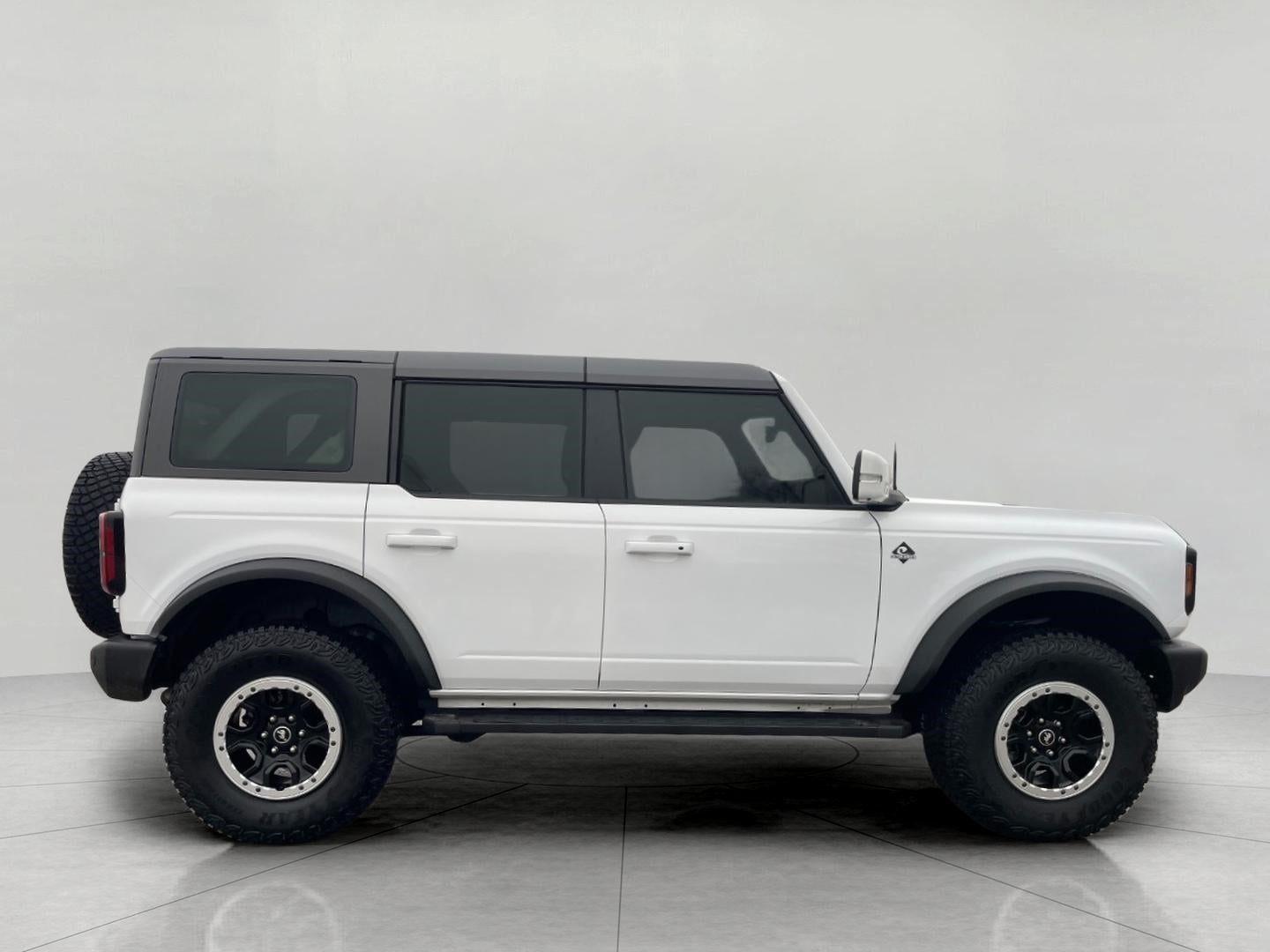 2023 Ford Bronco Outer Banks 4 Door Advanced 4x4