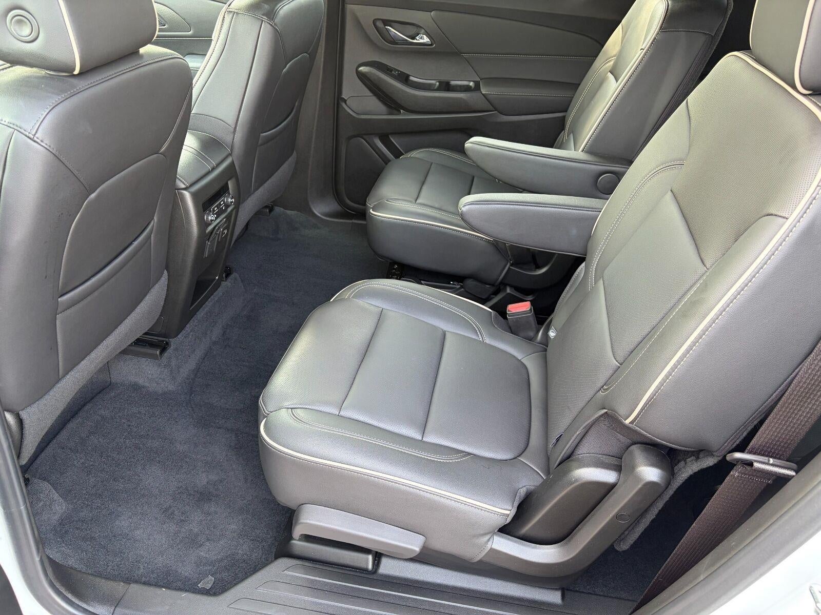 2023 Chevrolet Traverse AWD 4dr Premier