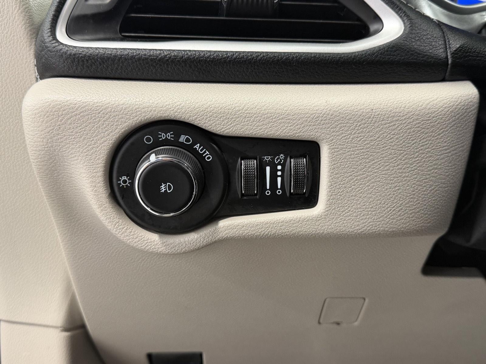 2023 Chrysler Pacifica Touring L AWD