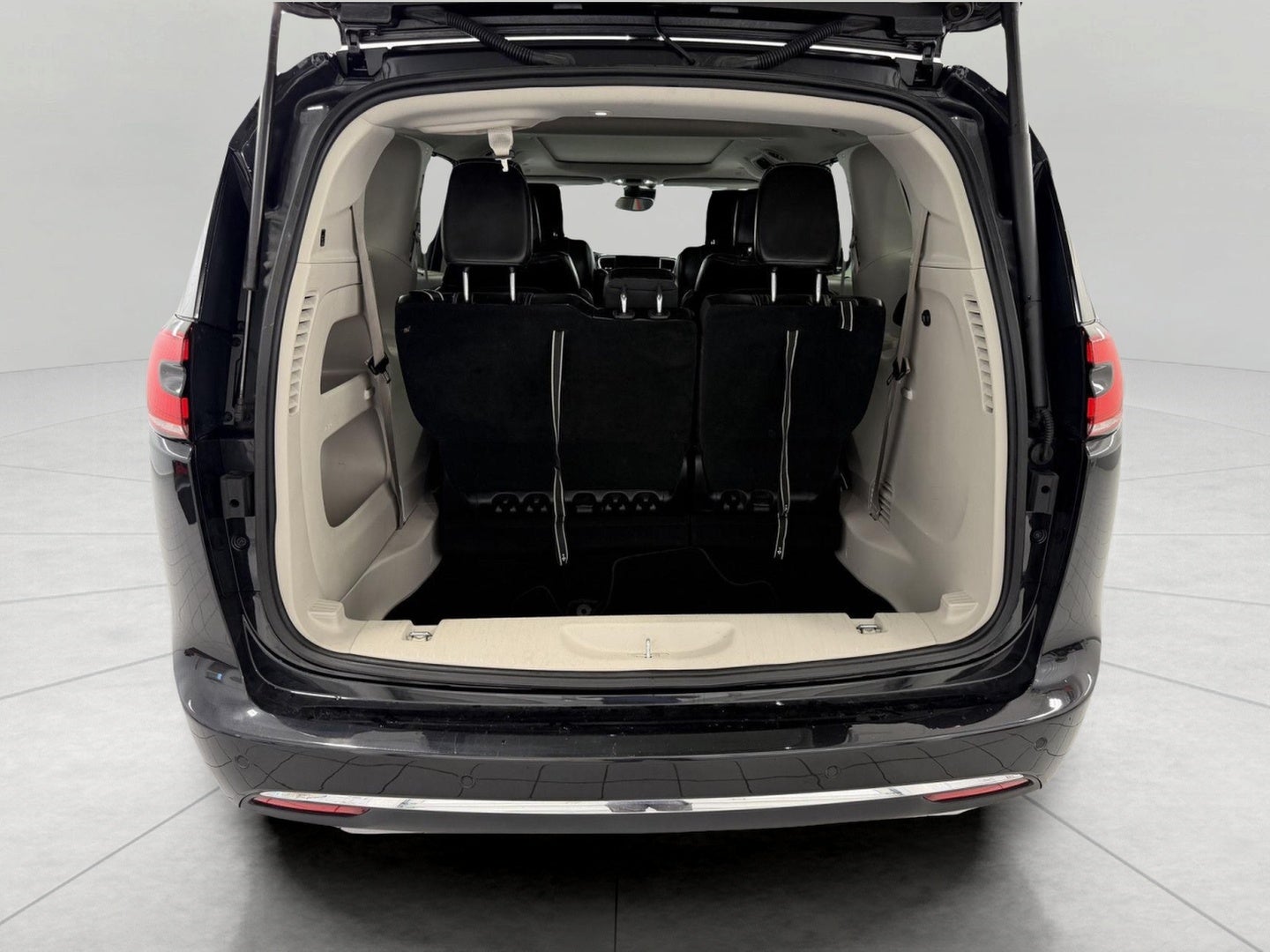 2023 Chrysler Pacifica Touring L AWD