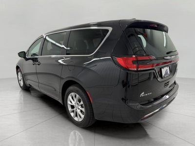 2023 Chrysler Pacifica Touring L AWD