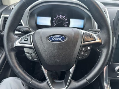 2022 Ford Edge Titanium AWD