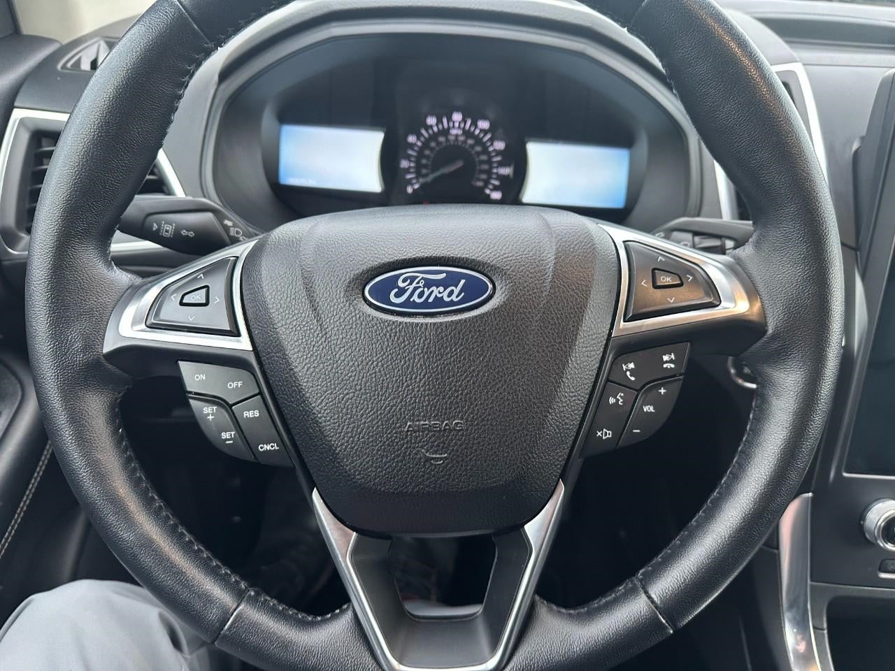 2022 Ford Edge Titanium AWD