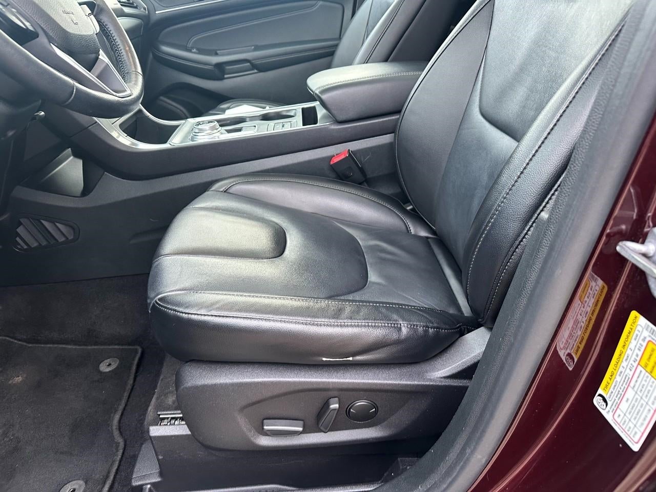 2022 Ford Edge Titanium AWD