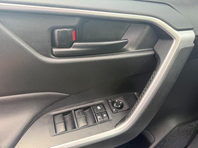 2019 Toyota RAV4 LE AWD