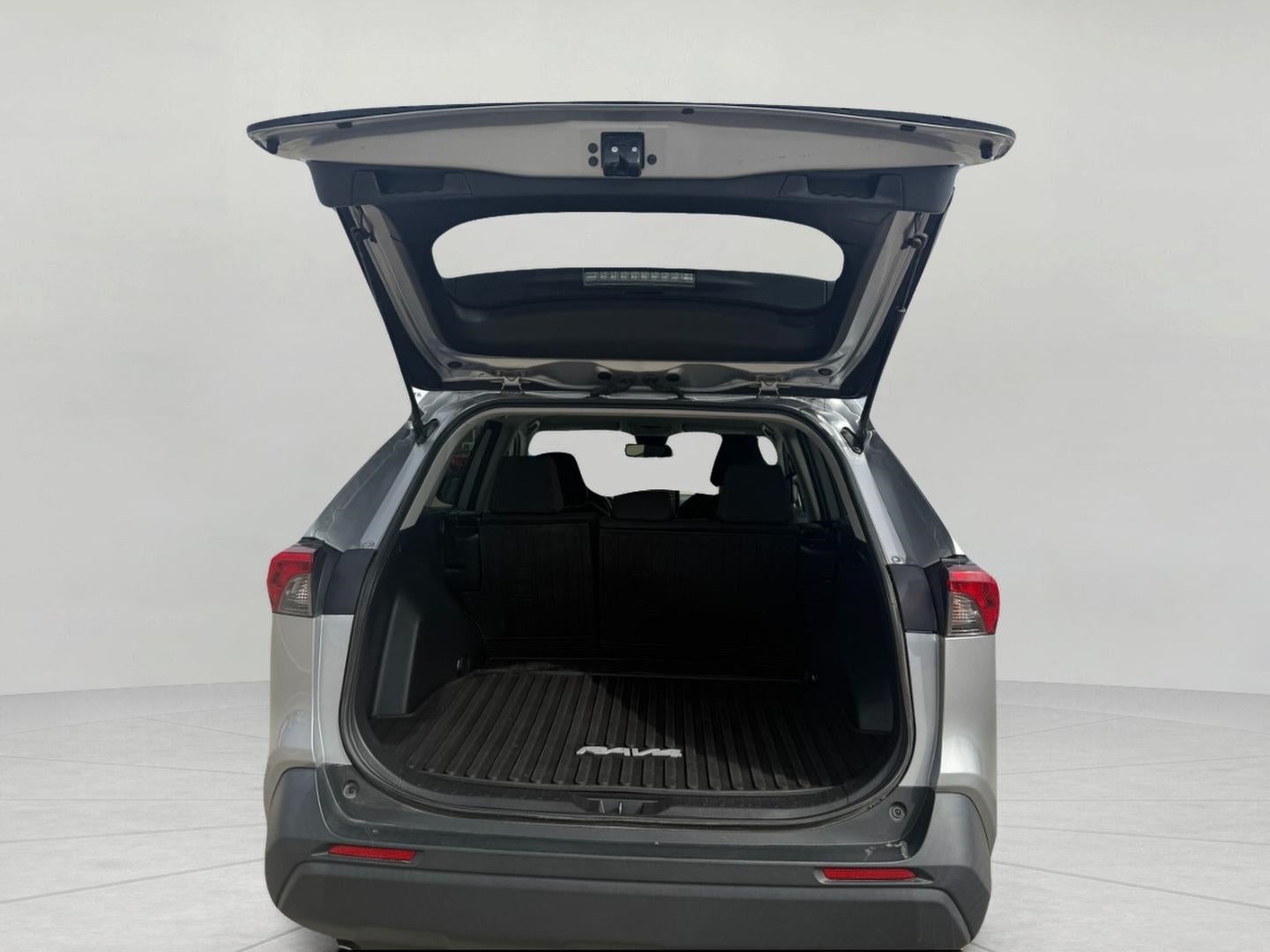 2019 Toyota RAV4 LE AWD