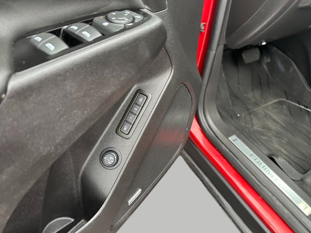 2023 Chevrolet Equinox AWD 4dr Premier