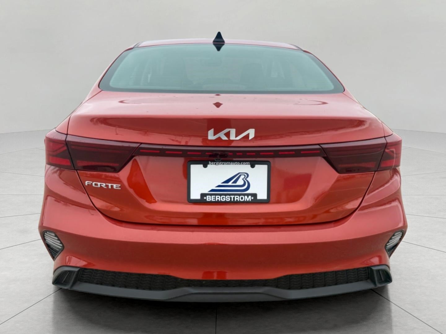 2023 Kia Forte LX IVT