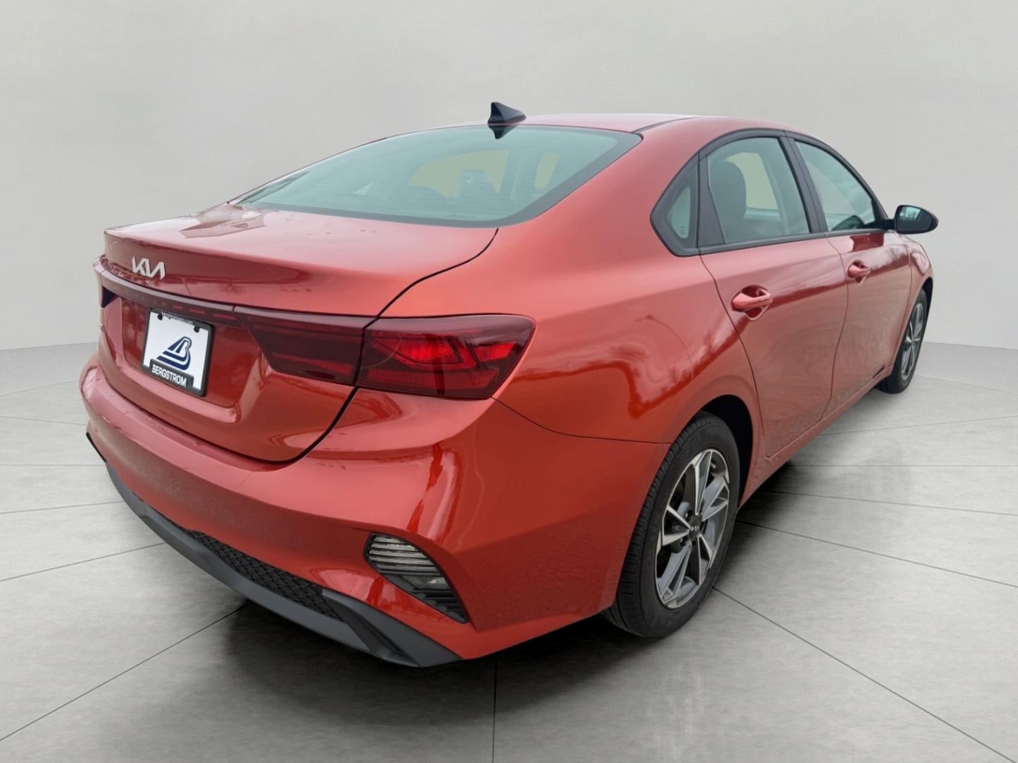 2023 Kia Forte LX IVT