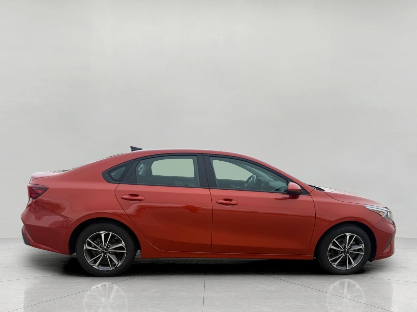 2023 Kia Forte LX IVT