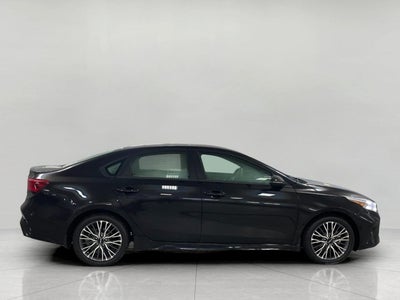 2023 Kia Forte GT-Line IVT