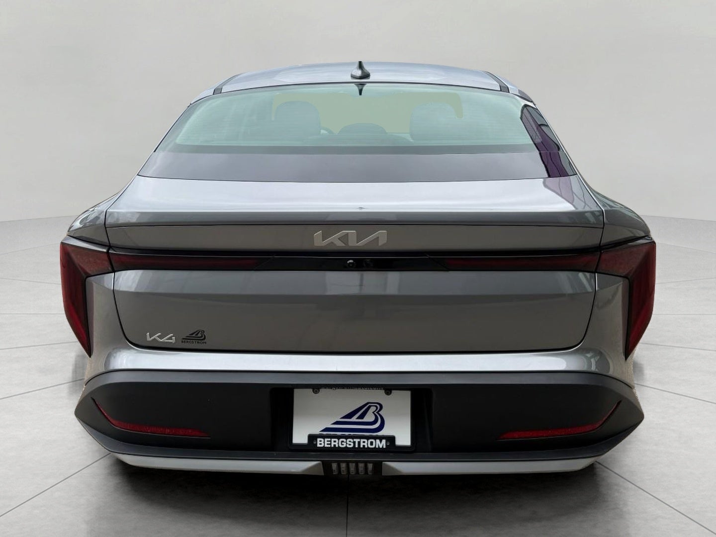 2025 Kia K4 LXS FWD