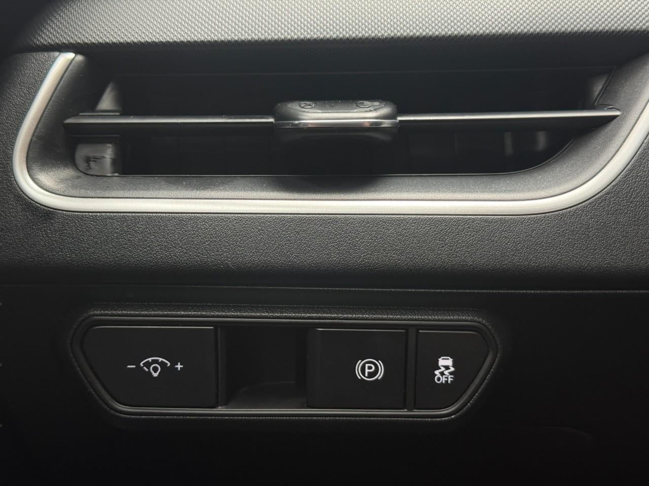 2025 Kia K4 LXS FWD