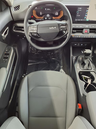 2025 Kia K4 SEDAN
