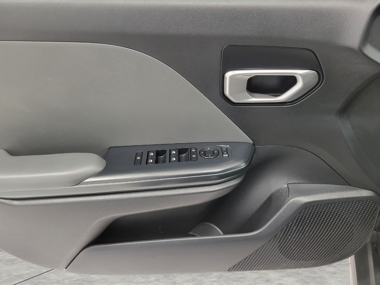 2025 Kia K4 SEDAN