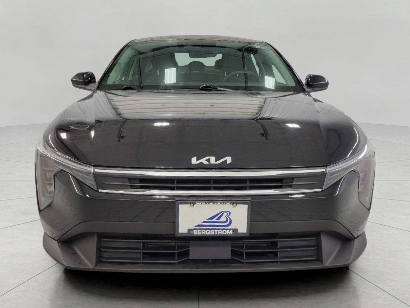 2025 Kia K4 LXS FWD
