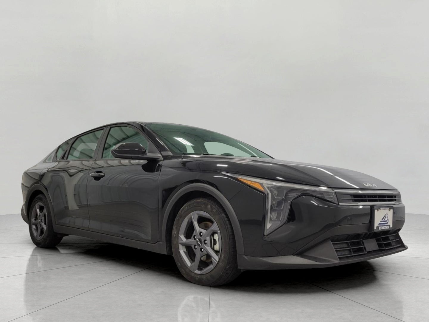 2025 Kia K4 LXS FWD