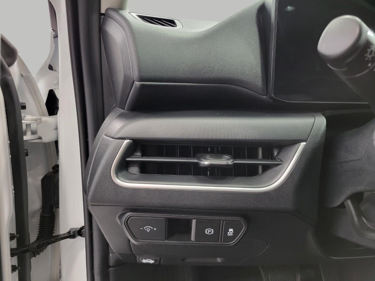 2025 Kia K4 LXS FWD
