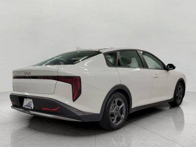 2025 Kia K4 LXS FWD