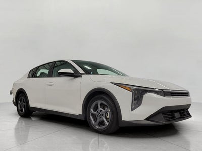 2025 Kia K4 LXS FWD