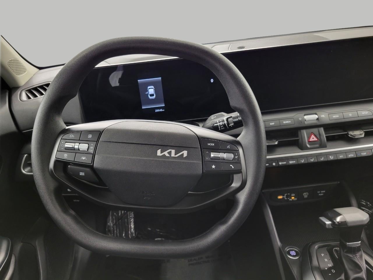 2025 Kia K4 LXS FWD