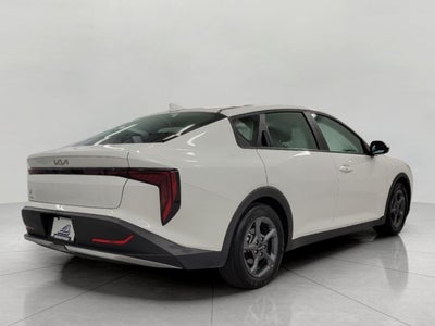 2025 Kia K4 LXS FWD