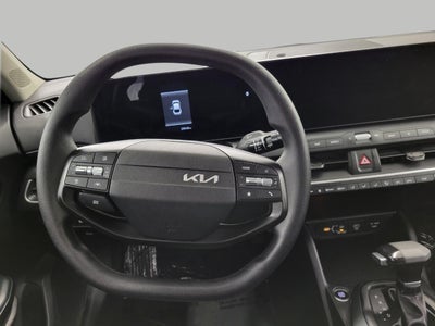 2025 Kia K4 LXS FWD