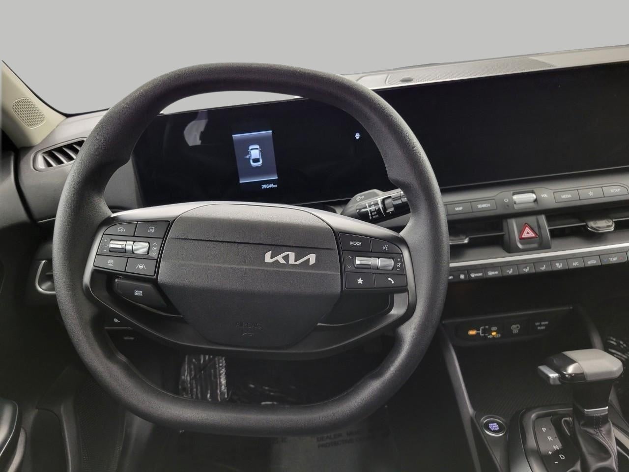 2025 Kia K4 LXS FWD