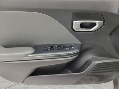 2025 Kia K4 LXS FWD
