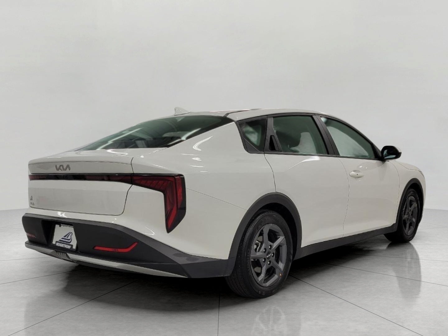 2025 Kia K4 LXS FWD