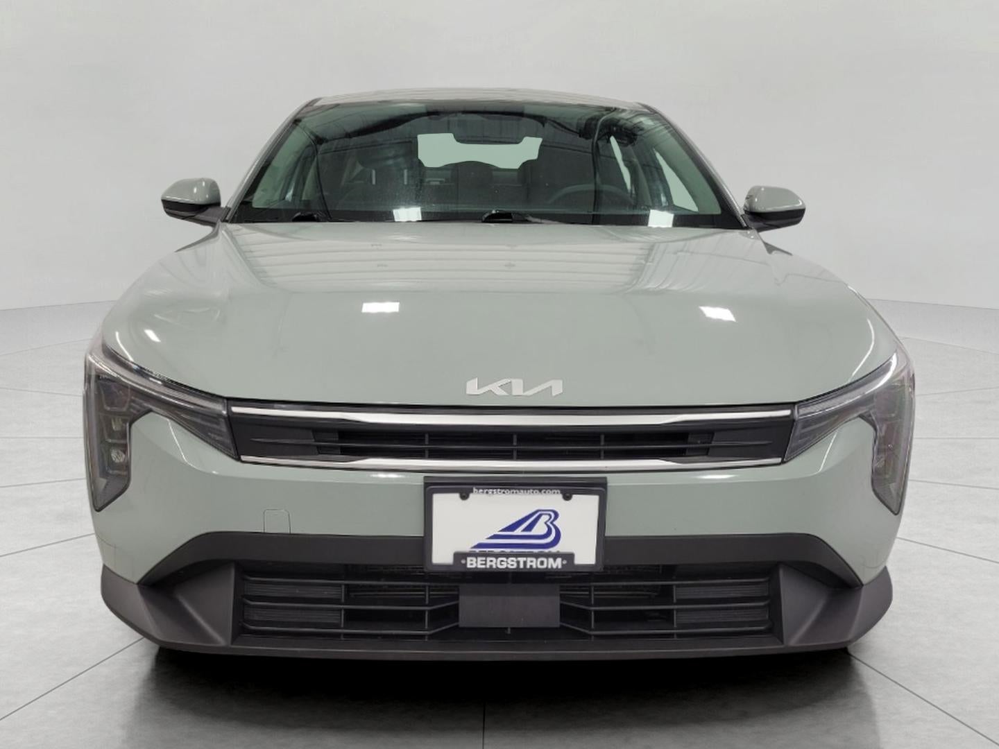 2025 Kia K4 LXS FWD