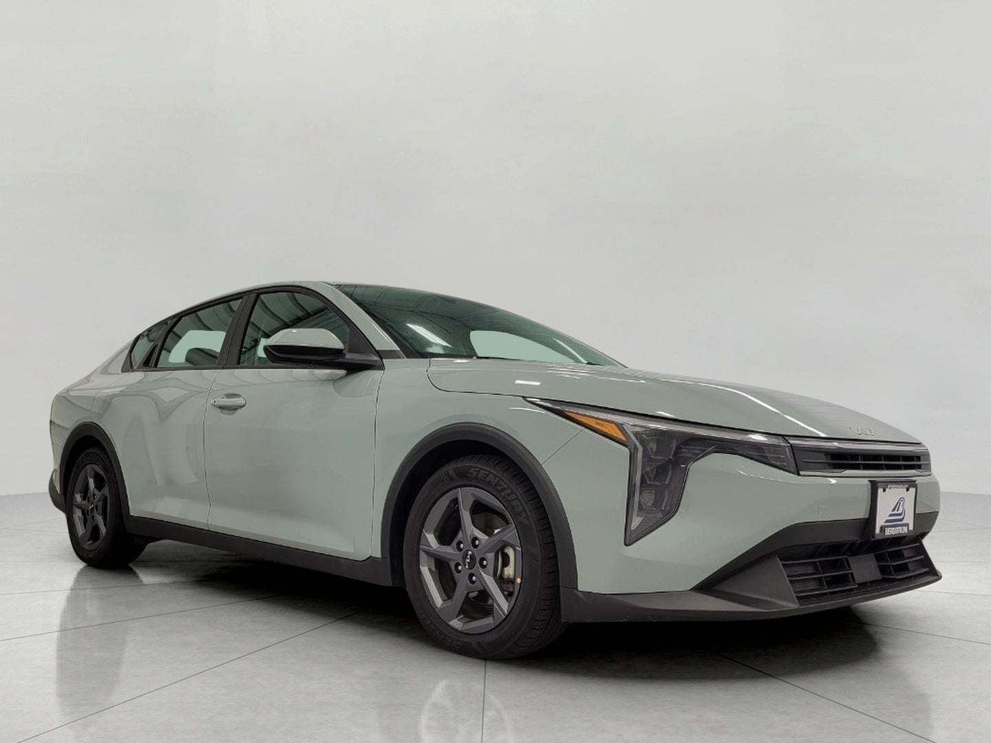 2025 Kia K4 LXS FWD