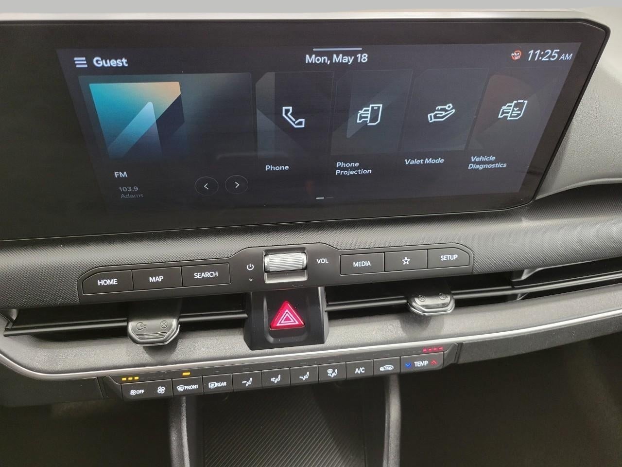 2025 Kia K4 LXS FWD