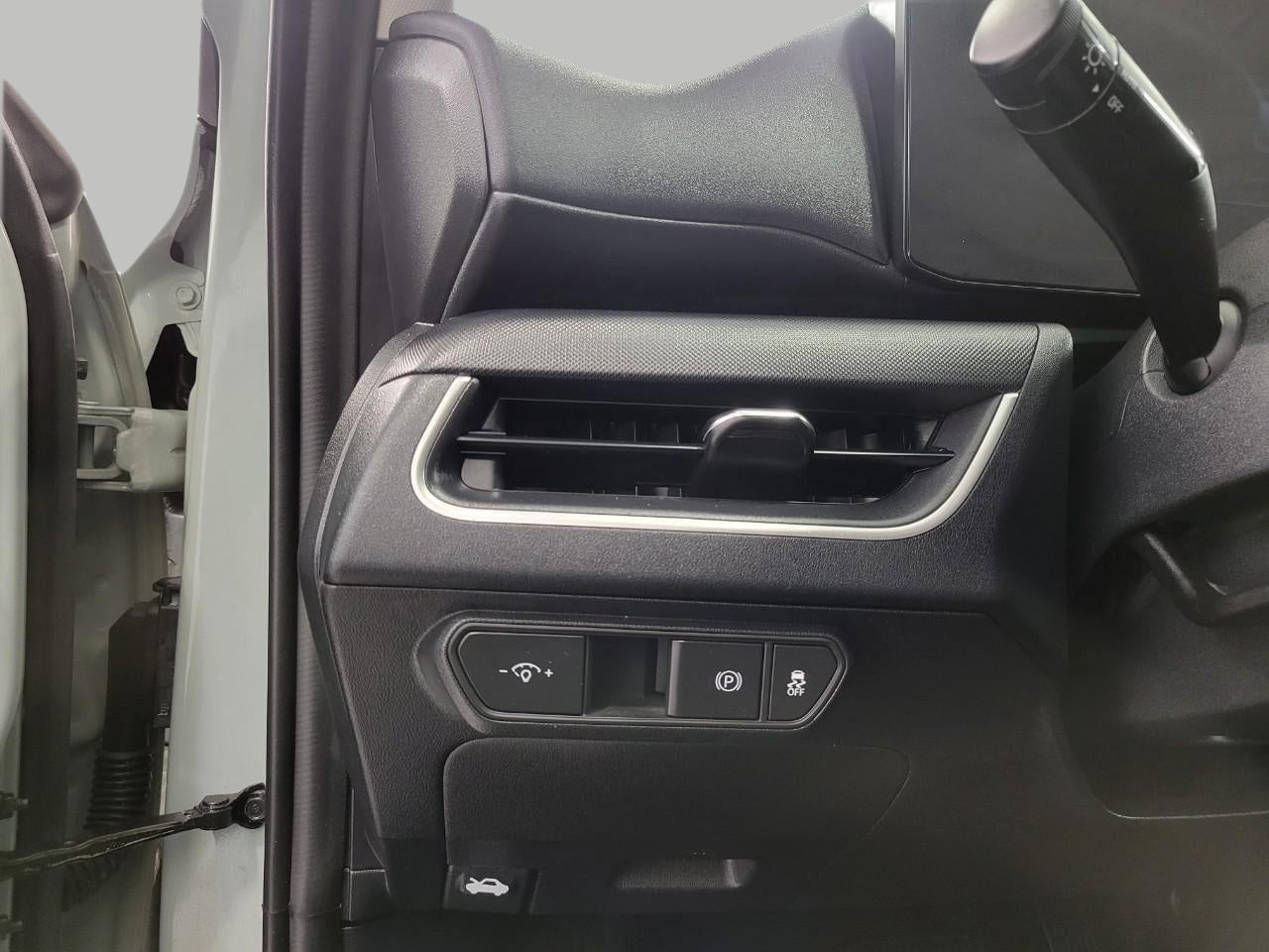 2025 Kia K4 LXS FWD