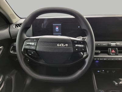 2025 Kia K4 LXS FWD