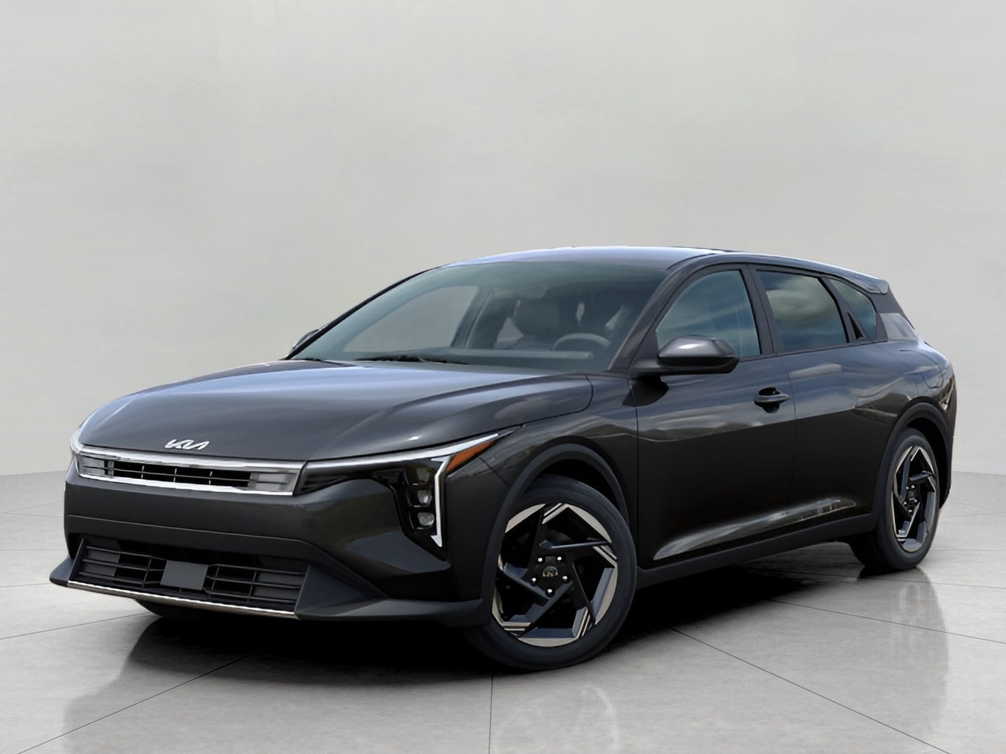 2026 Kia K4 EX AT Hatchback's photo