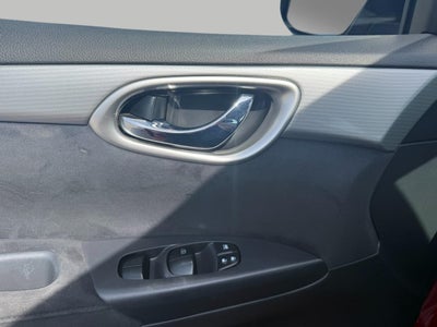 2013 Nissan Sentra 4dr Sdn I4 CVT SR