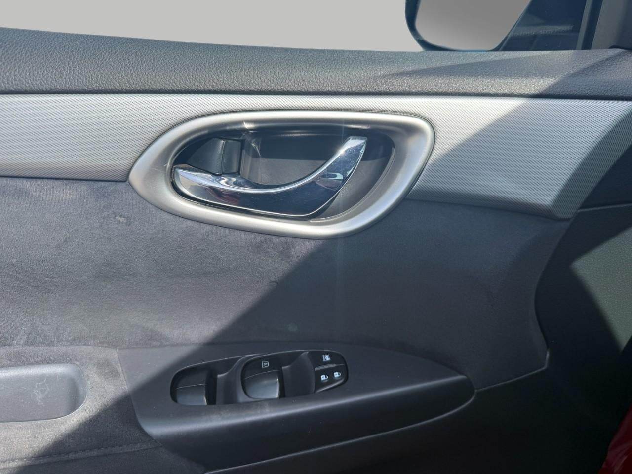 2013 Nissan Sentra 4dr Sdn I4 CVT SR