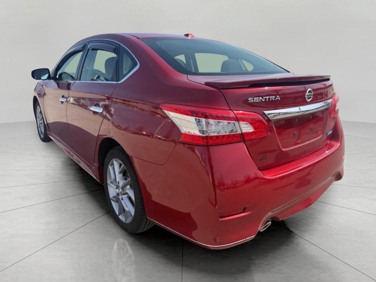 2013 Nissan Sentra 4dr Sdn I4 CVT SR