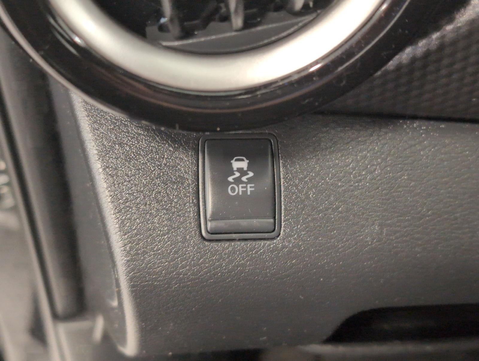 2019 Nissan Kicks SV FWD