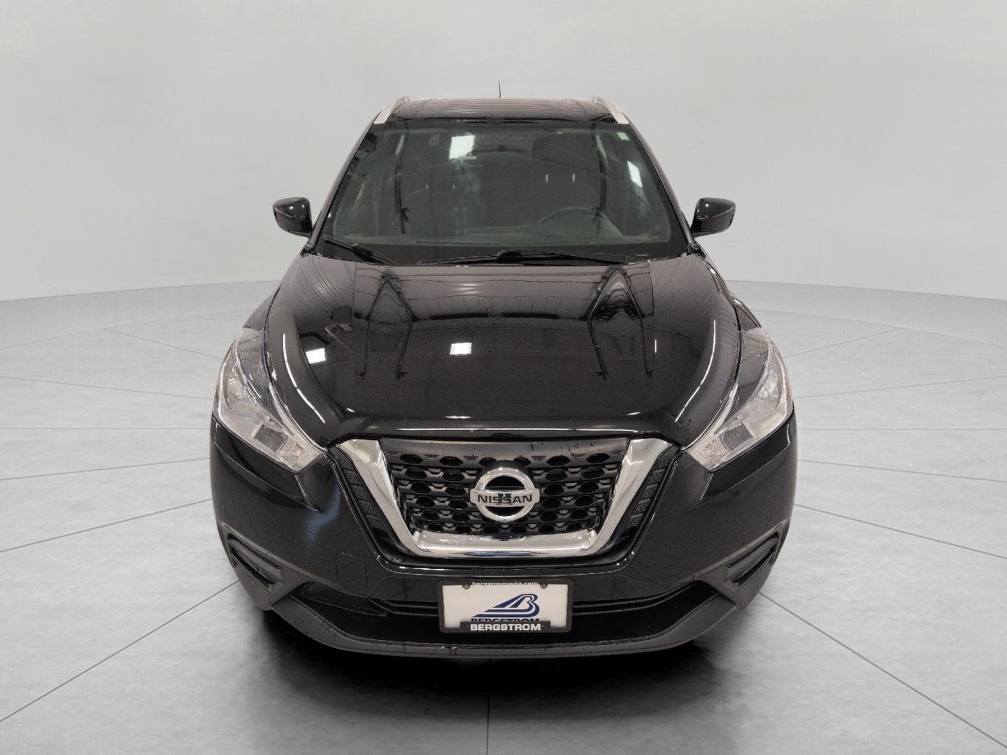 2019 Nissan Kicks SV FWD