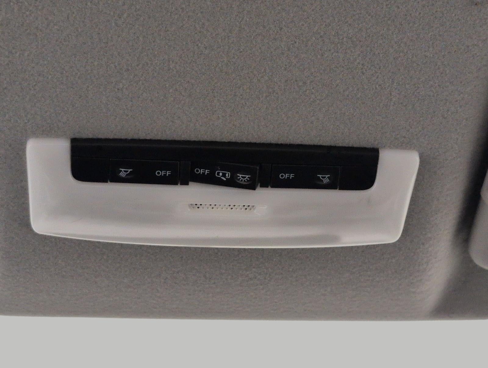 2019 Nissan Kicks SV FWD