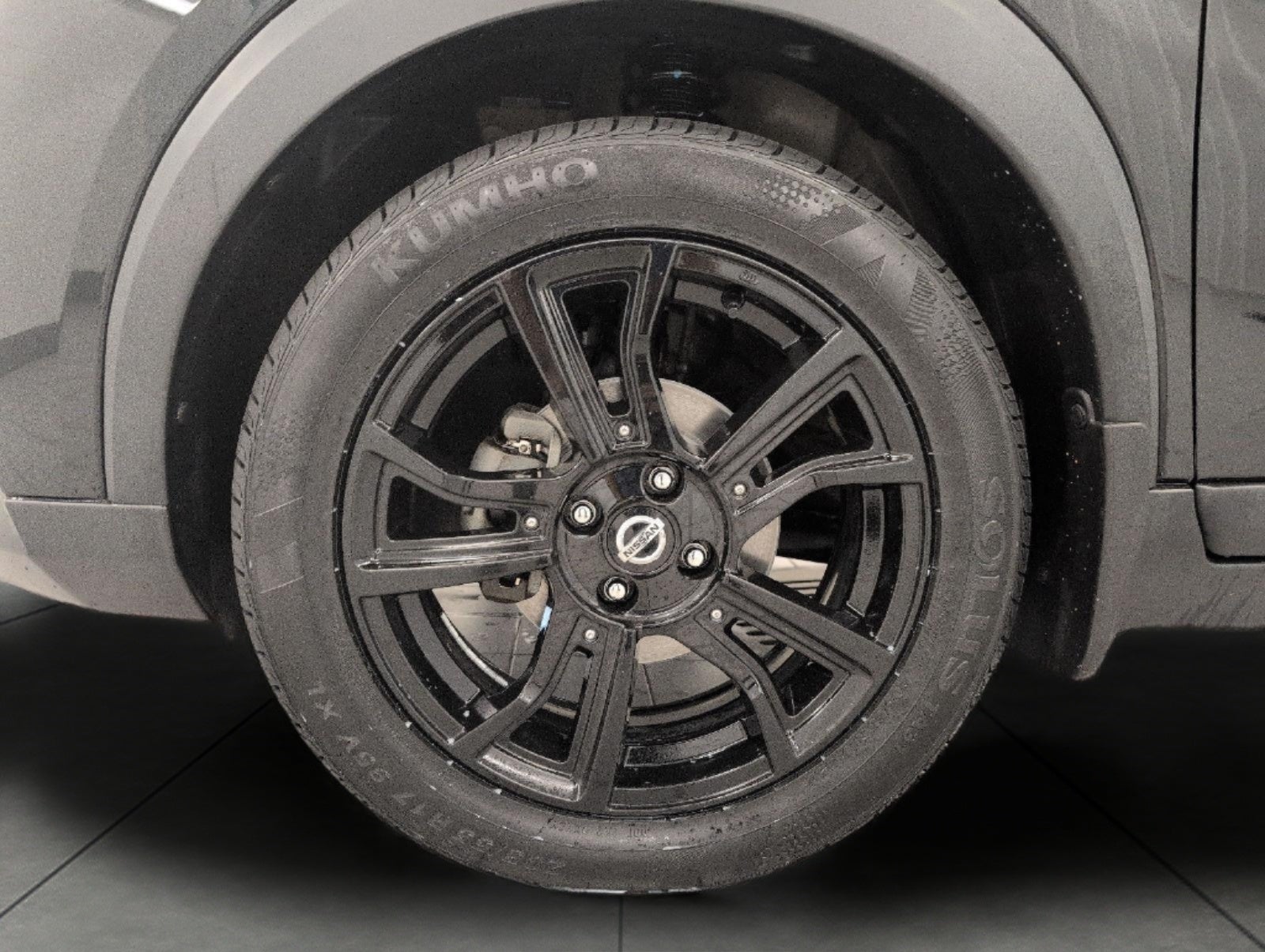 2019 Nissan Kicks SV FWD