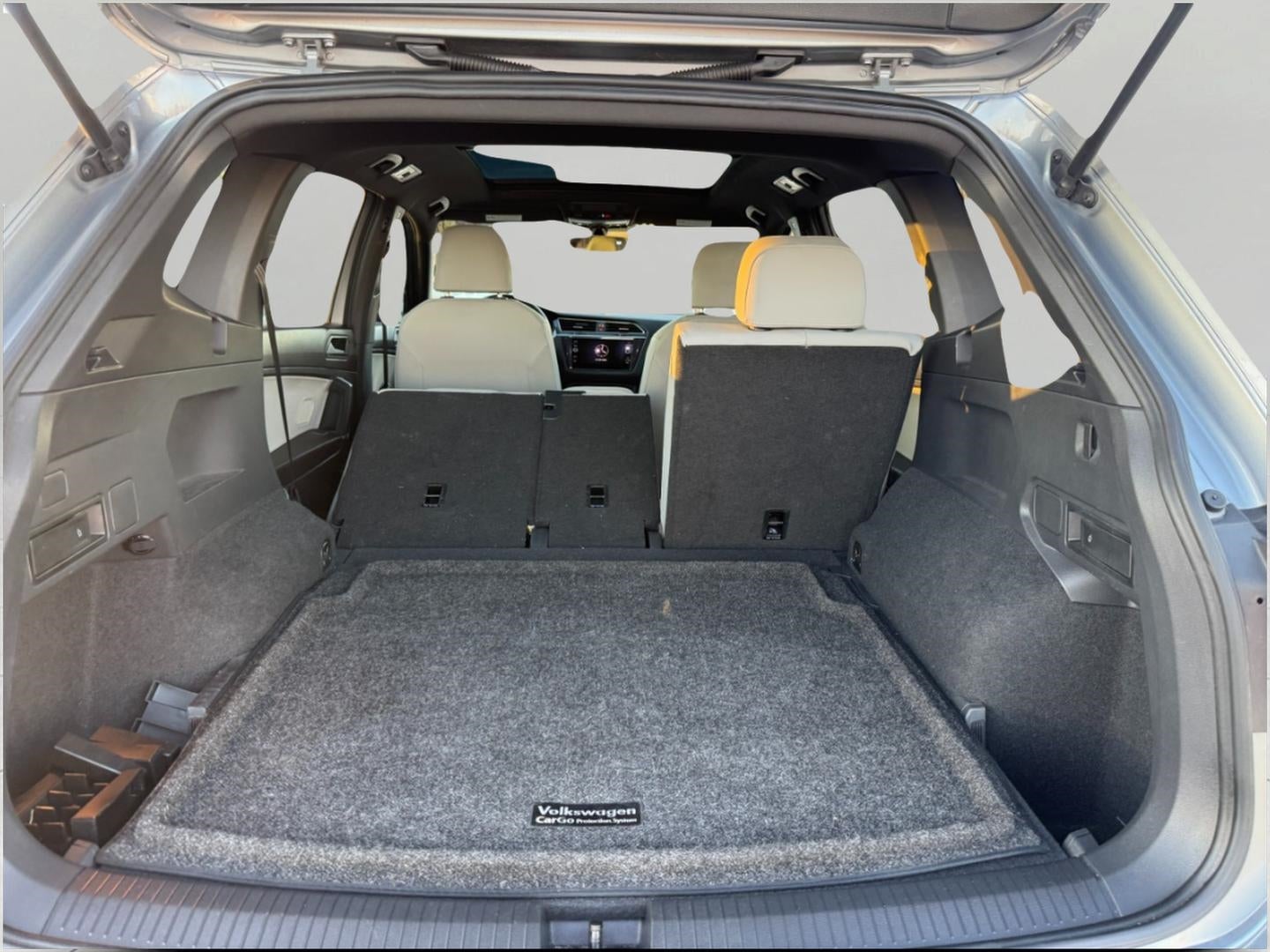 2020 Volkswagen Tiguan 2.0T SE R-Line Black 4MOTION