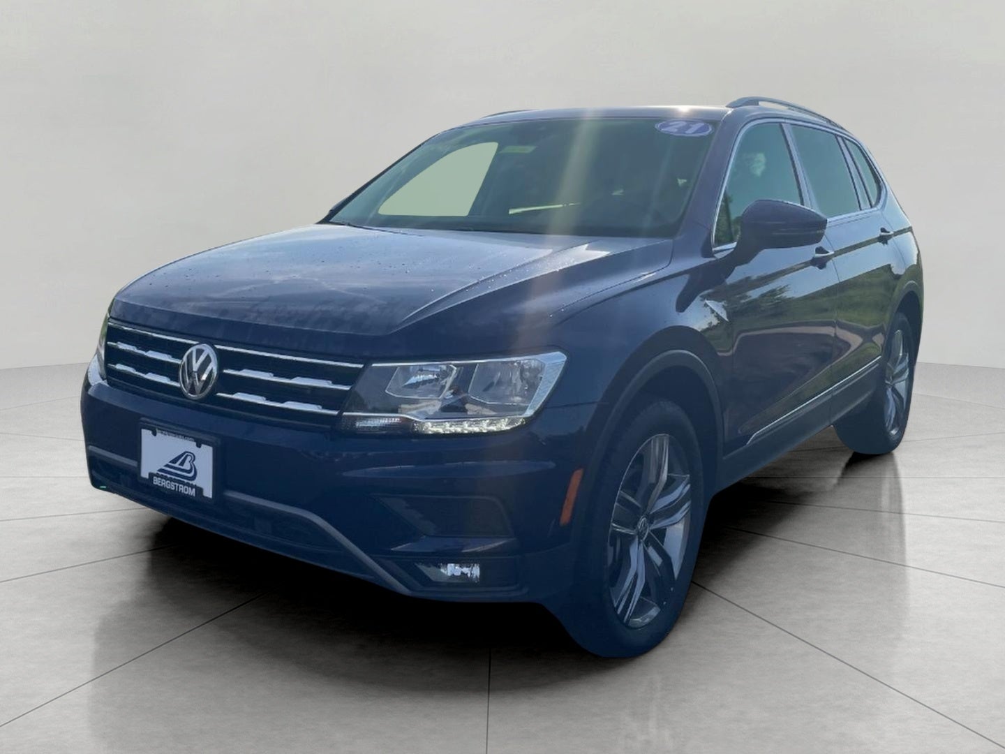 2021 Volkswagen Tiguan 2.0T SEL 4MOTION