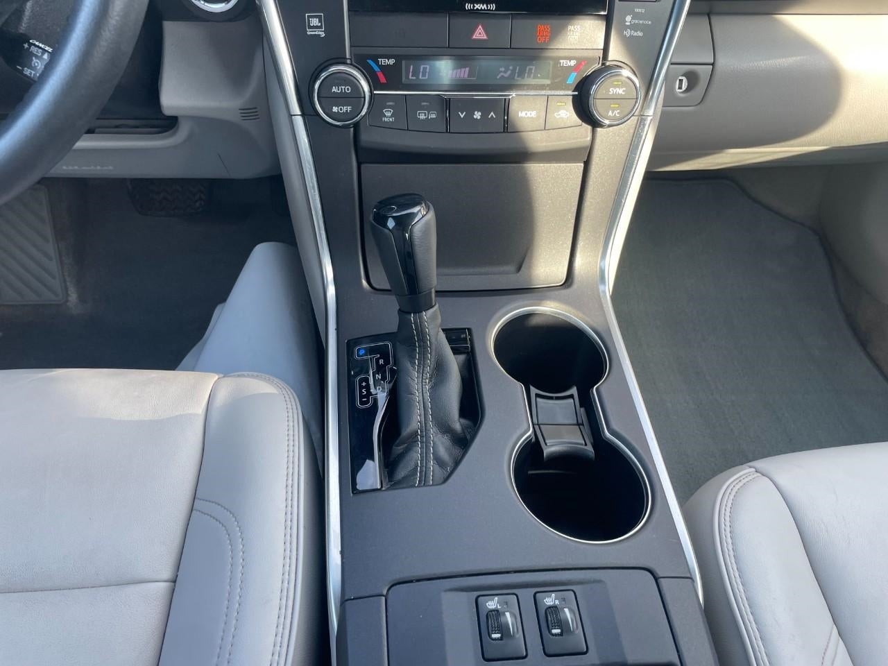 2016 Toyota Camry 4dr Sdn V6 Auto XLE